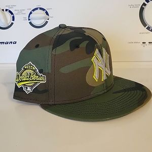 New Era New York Yankees camo fitted cap 7 1/2